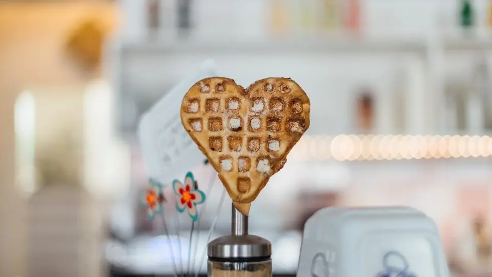 Kalp biçiminde bir waffle